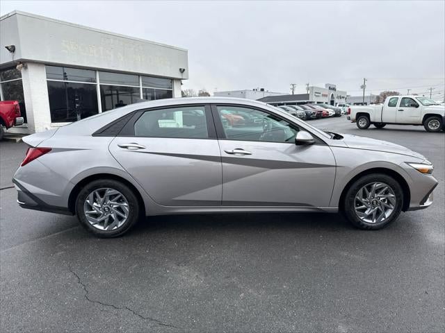 2024 Hyundai Elantra Hybrid Blue