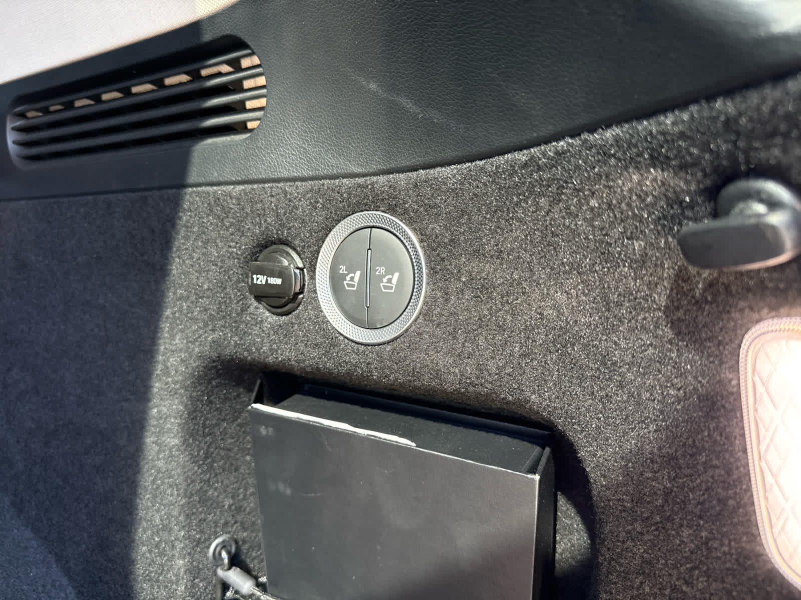 2025 Genesis GV80 2.5T Standard AWD