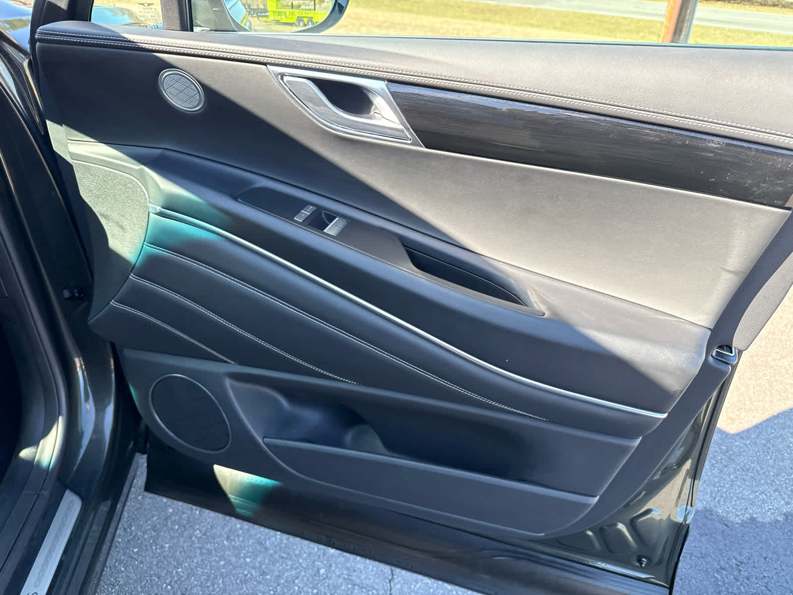 2025 Genesis GV80 2.5T Standard AWD