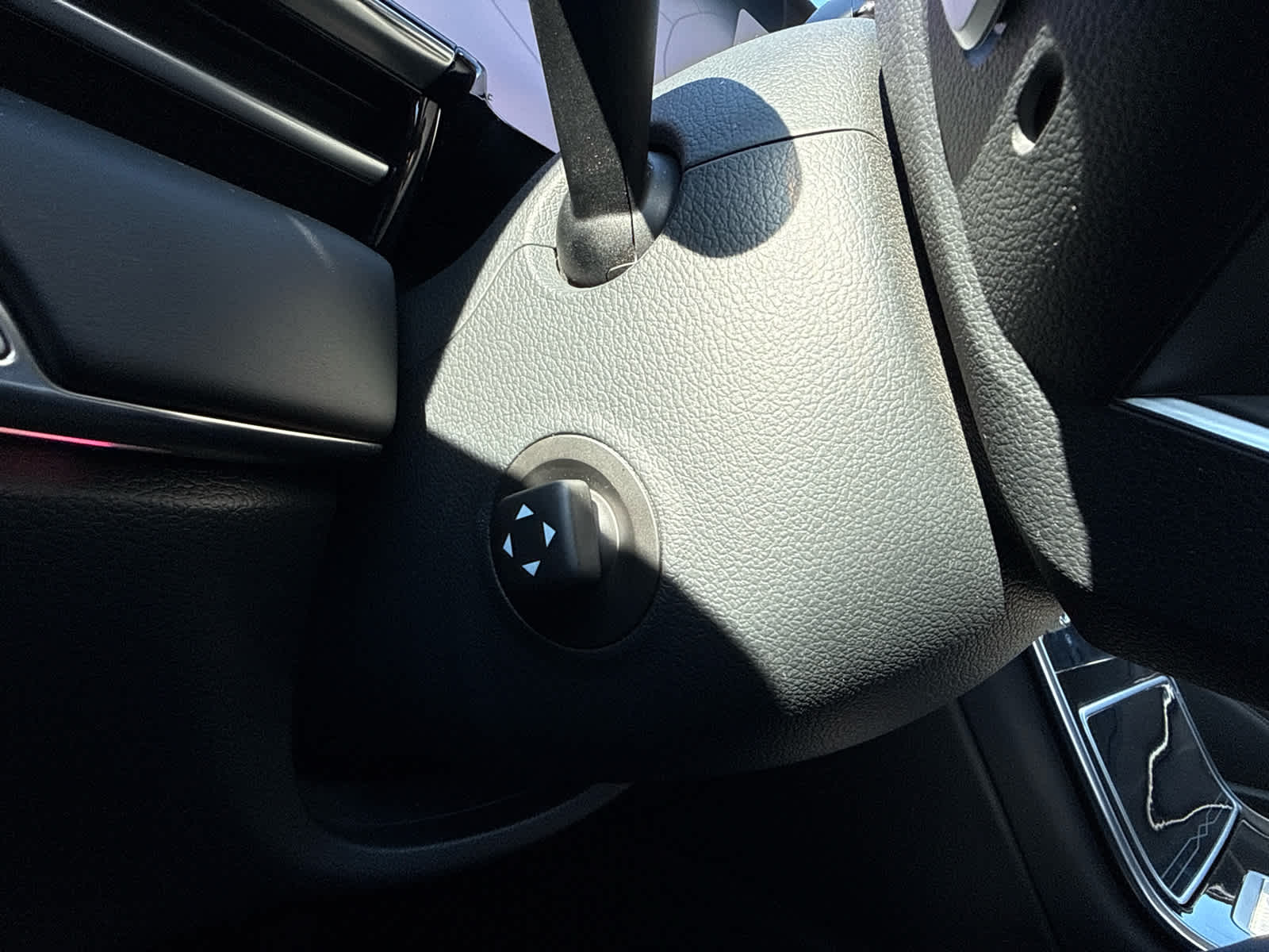 2025 Genesis GV80 2.5T Standard AWD