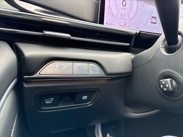 2025 Genesis GV80 2.5T Standard AWD