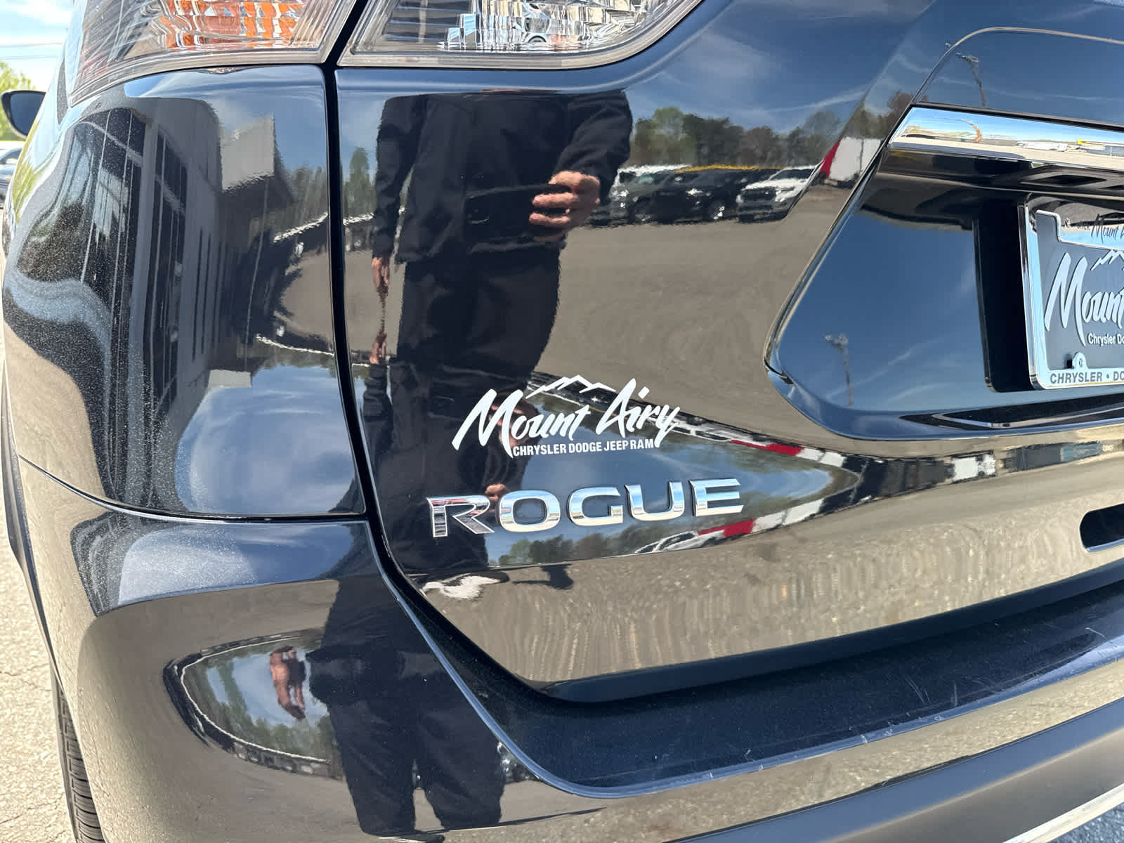 2017 Nissan Rogue S