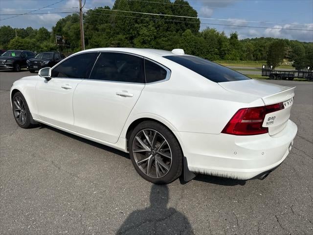 2018 Volvo S90 T5 Momentum