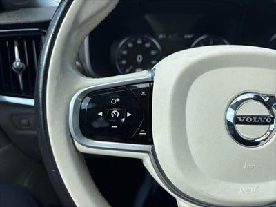 2018 Volvo S90 T5 Momentum
