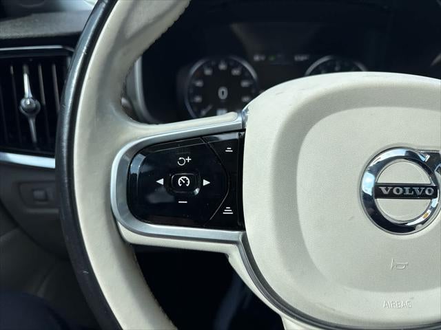 2018 Volvo S90 T5 Momentum