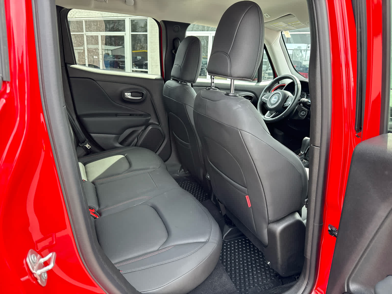 2023 Jeep Renegade Trailhawk 4x4