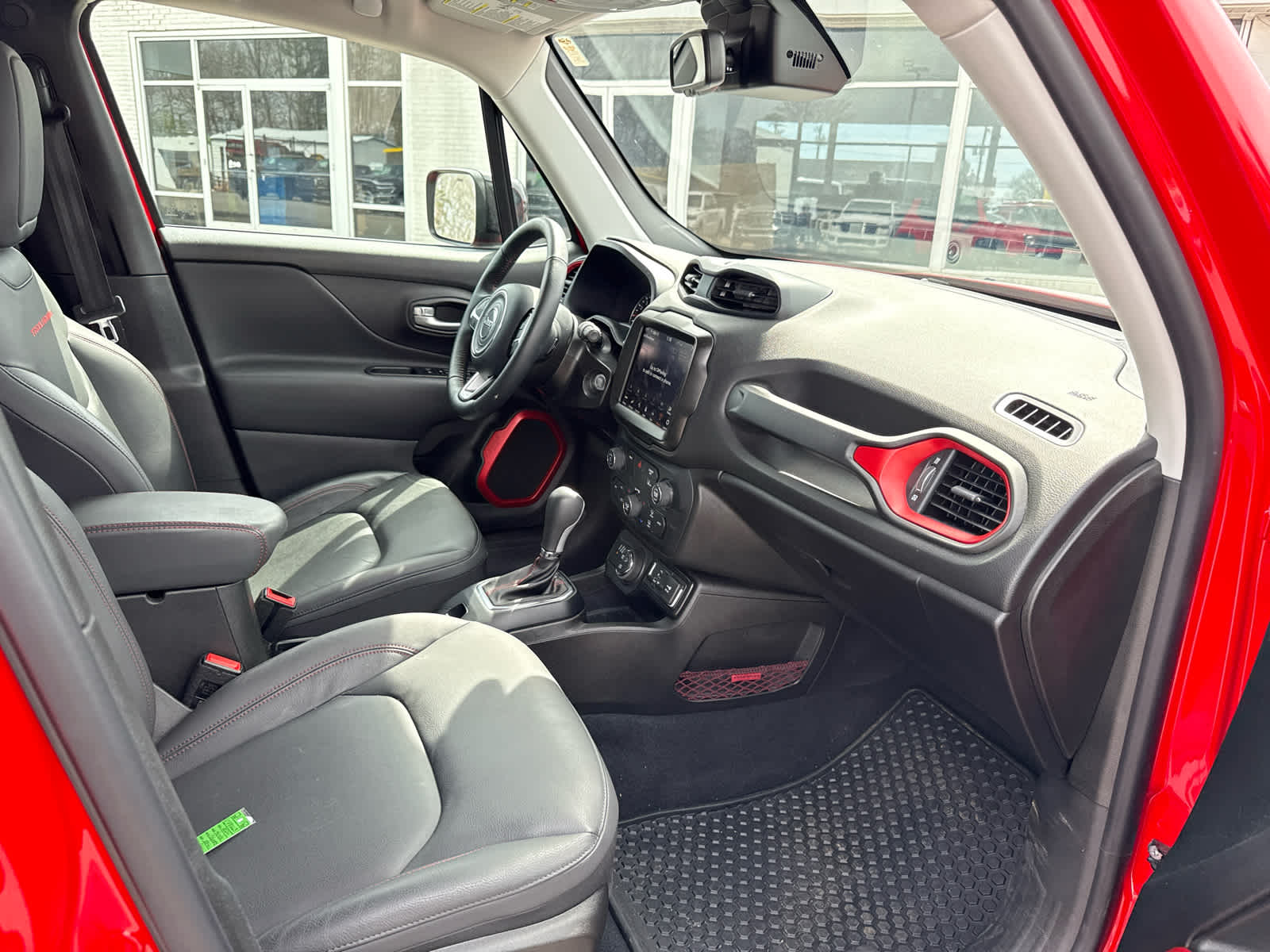 2023 Jeep Renegade Trailhawk 4x4