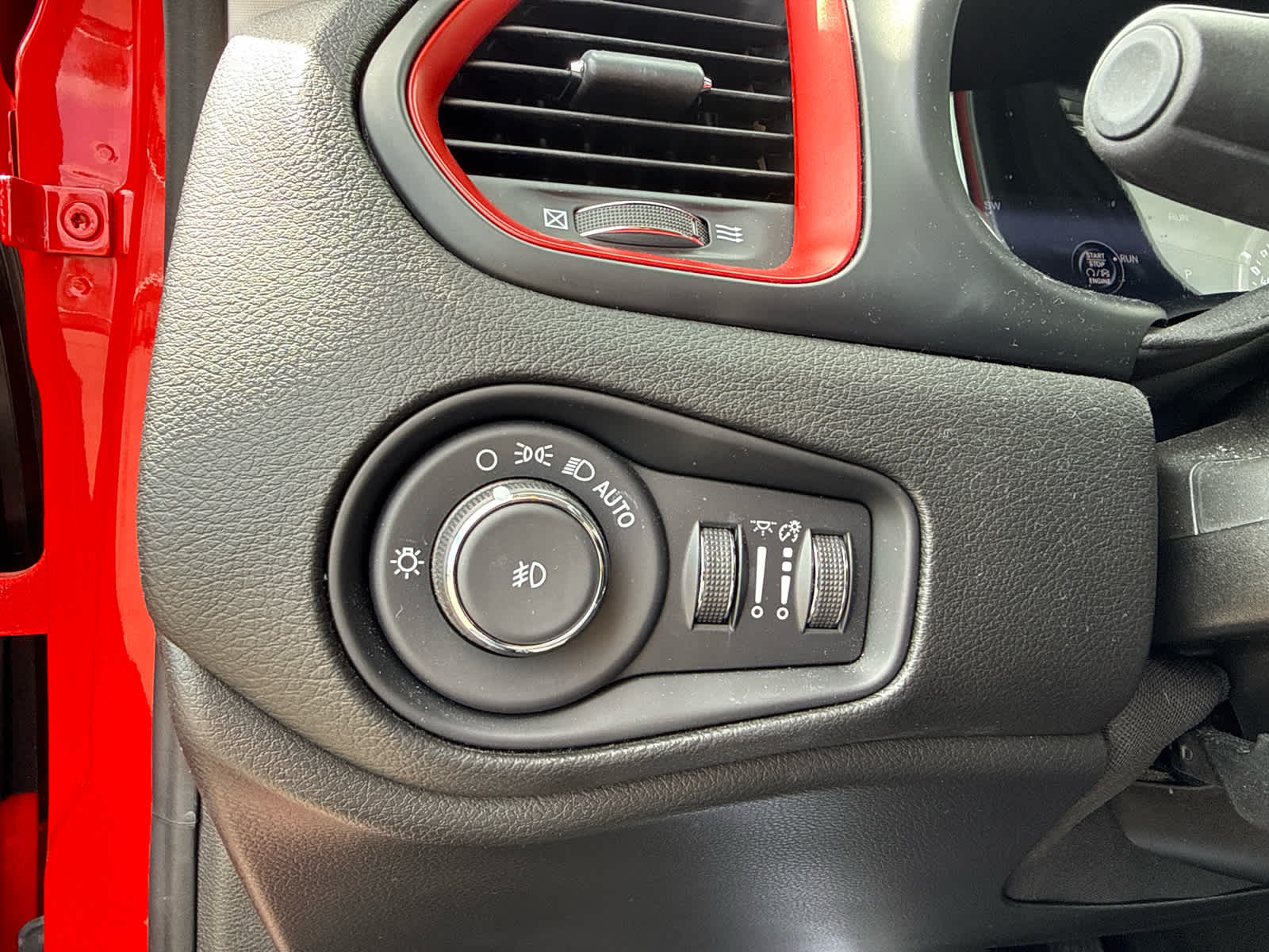 2023 Jeep Renegade Trailhawk 4x4