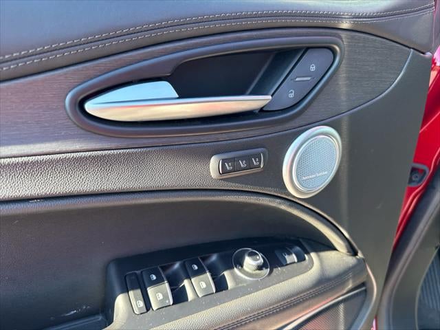 2023 Alfa Romeo Stelvio Ti AWD