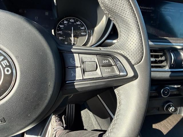 2023 Alfa Romeo Stelvio Ti AWD