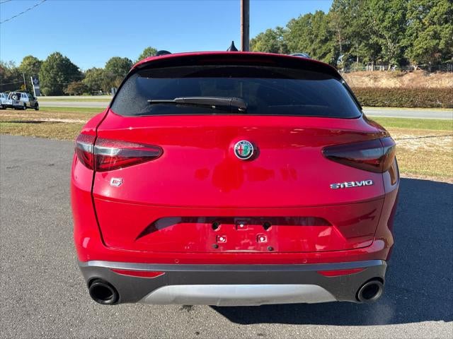 2023 Alfa Romeo Stelvio Ti AWD