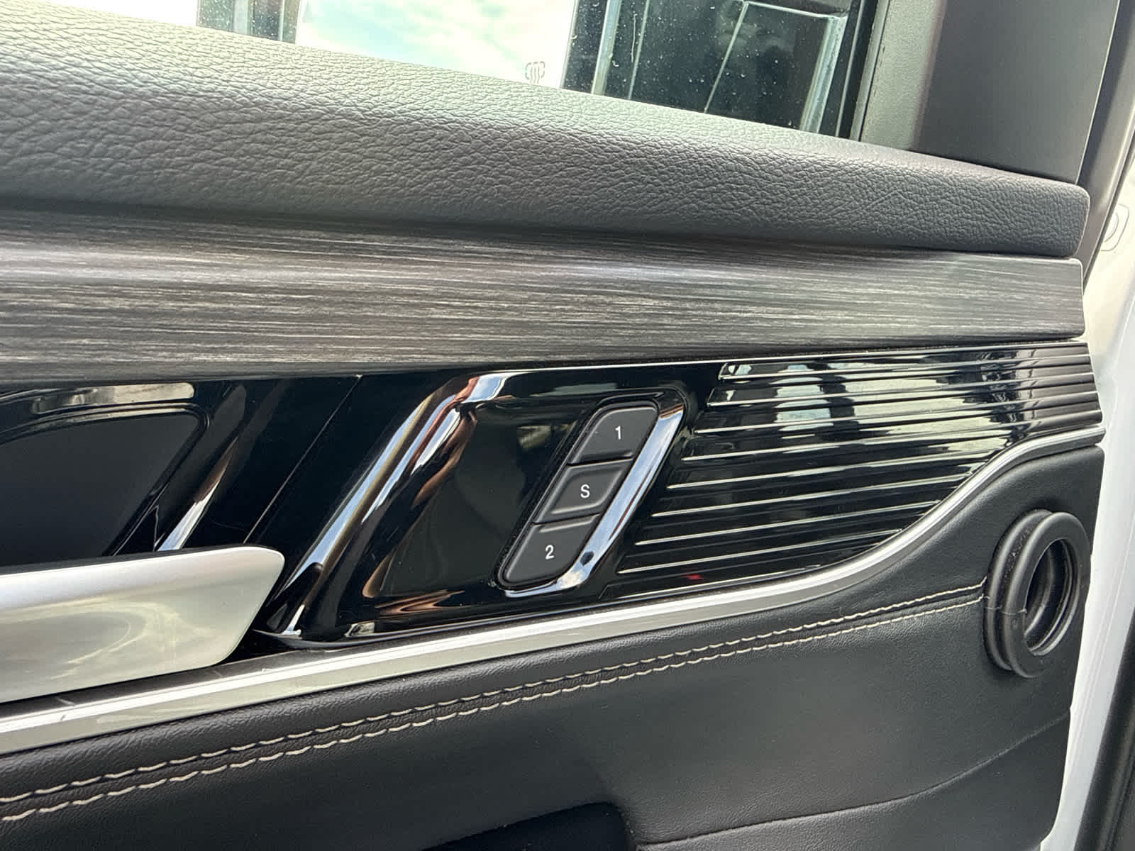 2024 Jeep Wagoneer Series III