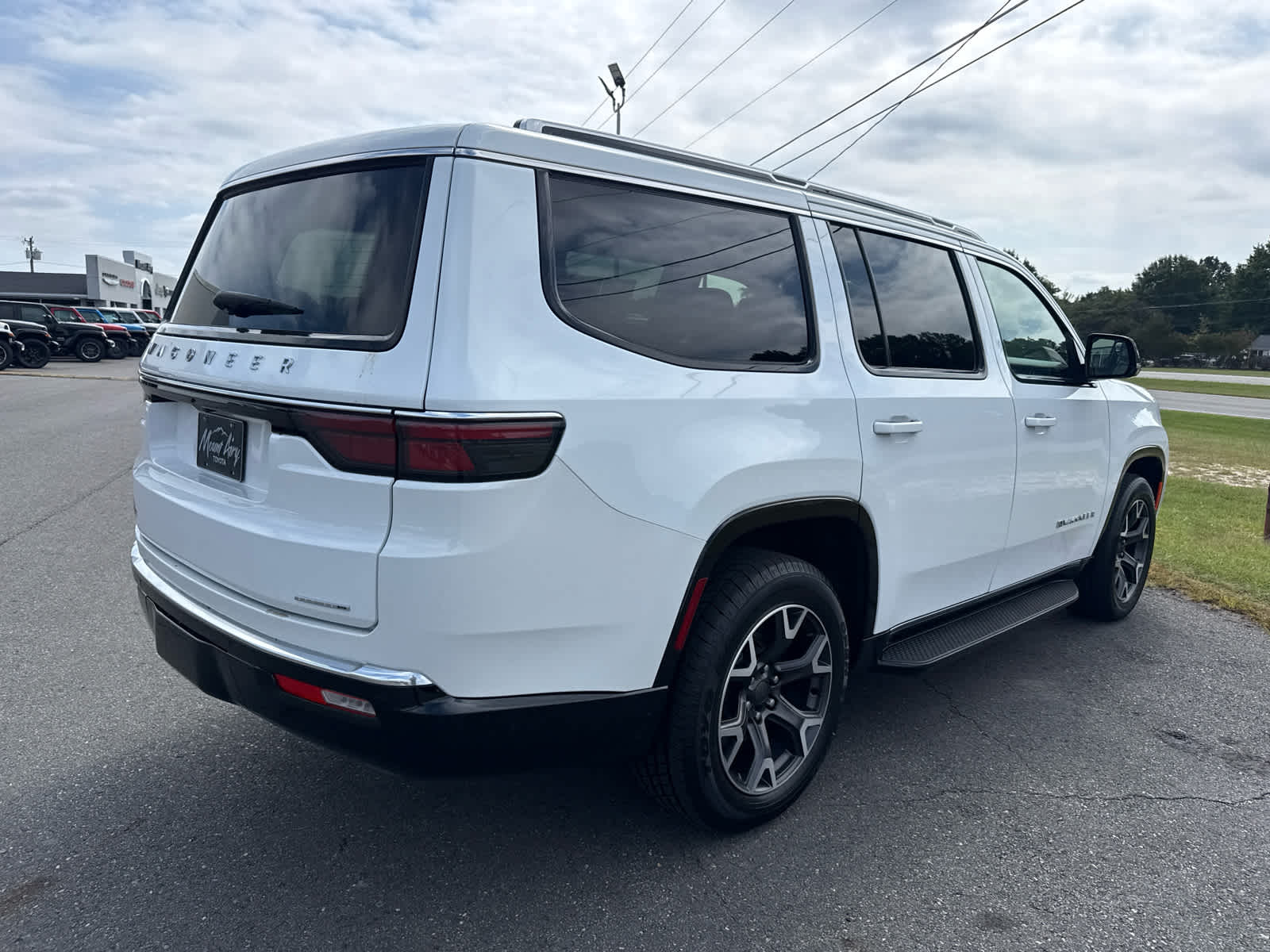 2024 Jeep Wagoneer Series III