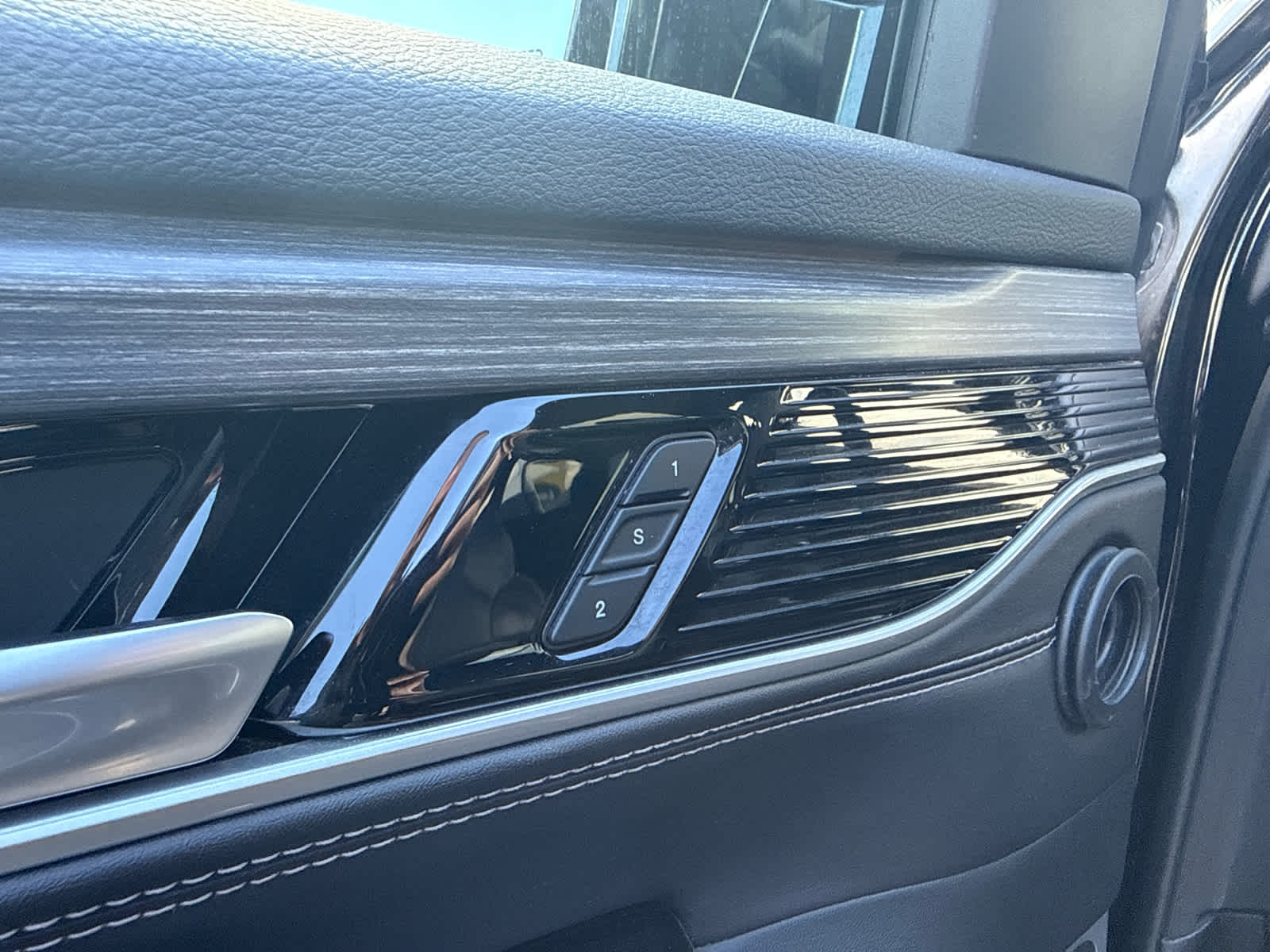 2024 Jeep Wagoneer Series III