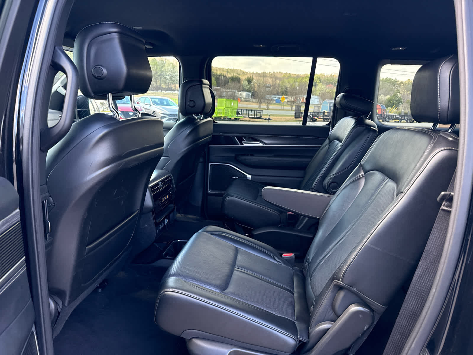 2024 Jeep Wagoneer Series III