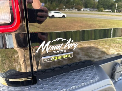 2022 Jeep Gladiator Sport S