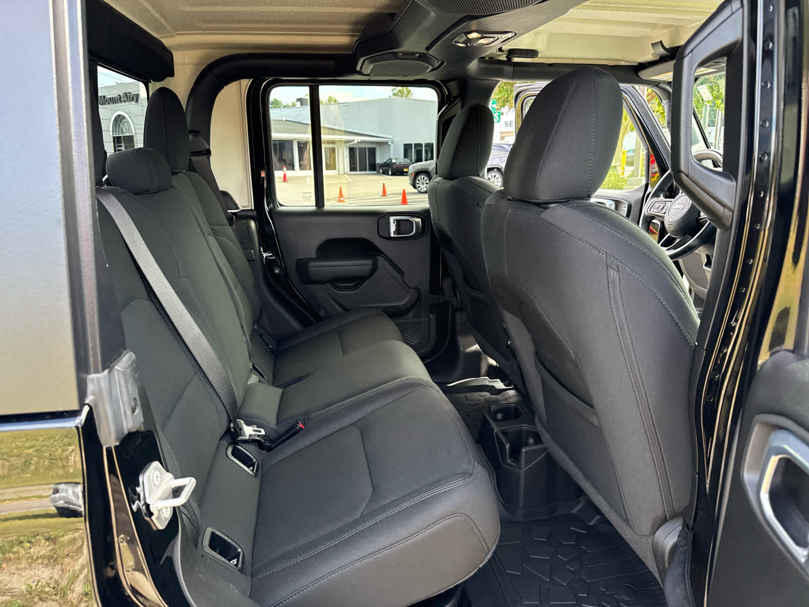 2022 Jeep Gladiator Sport S