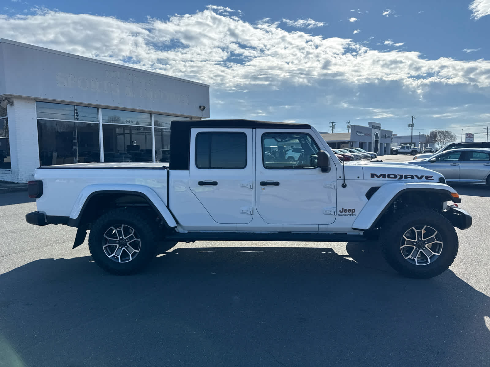 2021 Jeep Gladiator Mojave