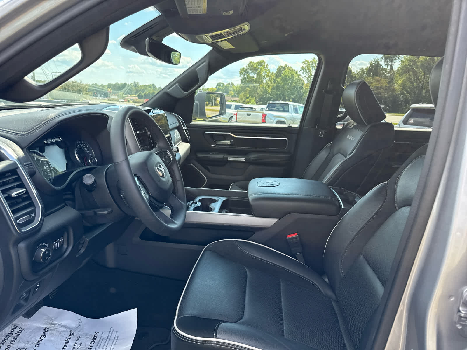 2025 RAM 1500 Laramie