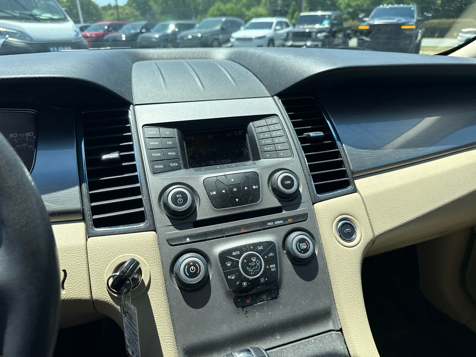 2018 Ford Taurus SEL