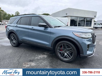 2025 Ford Explorer ST