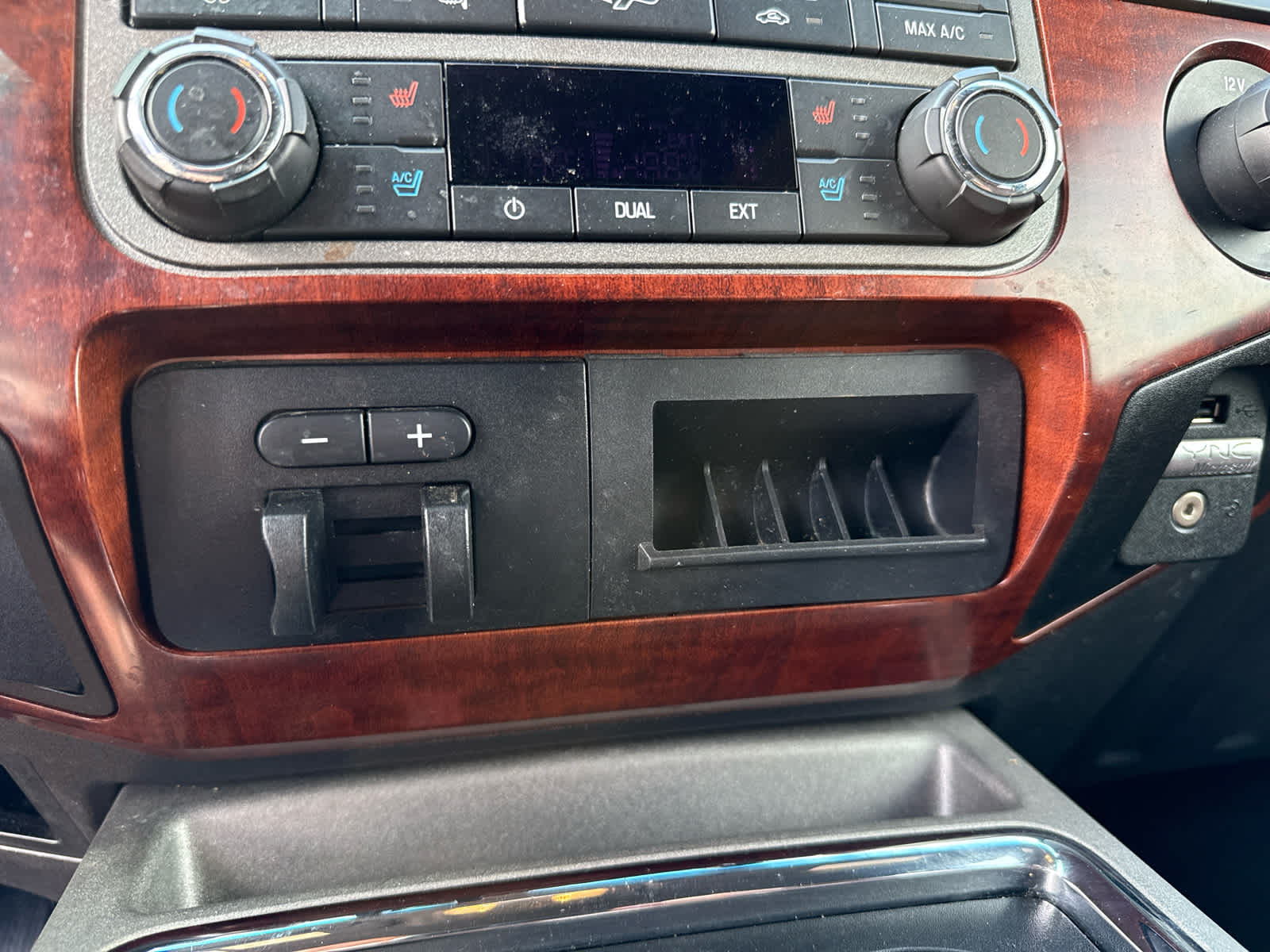 2011 Ford Super Duty F-250 Pickup King Ranch