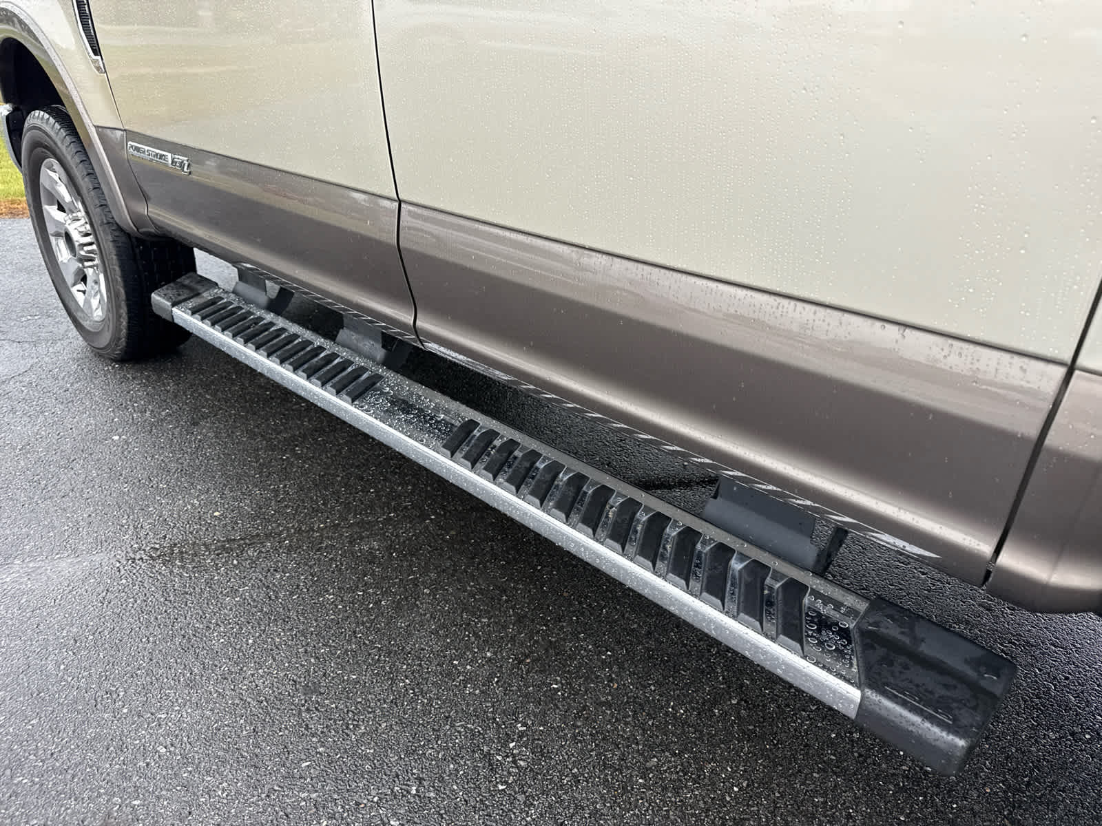 2018 Ford Super Duty F-250 Pickup LARIAT