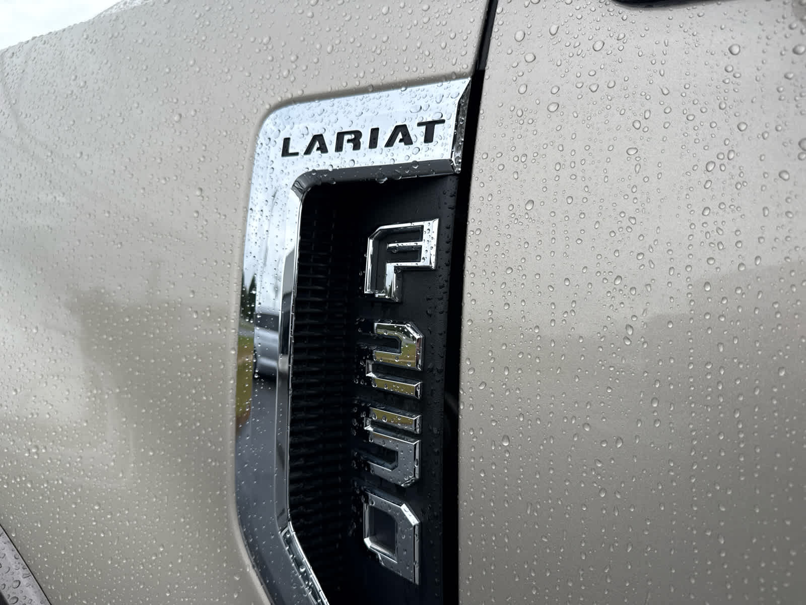 2018 Ford Super Duty F-250 Pickup LARIAT