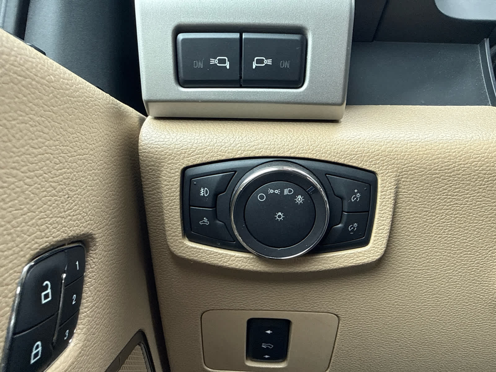 2018 Ford Super Duty F-250 Pickup LARIAT