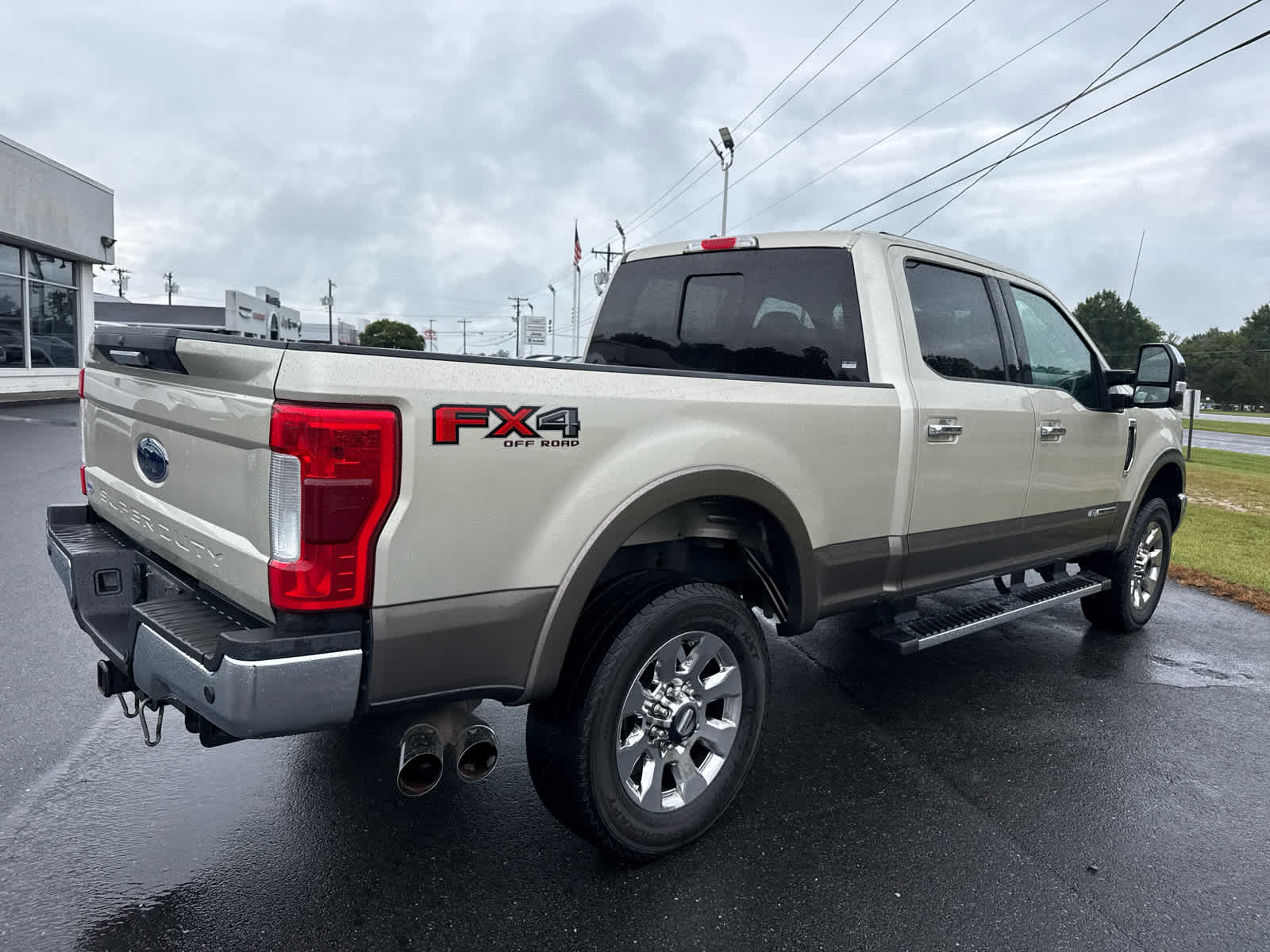 2018 Ford Super Duty F-250 Pickup LARIAT