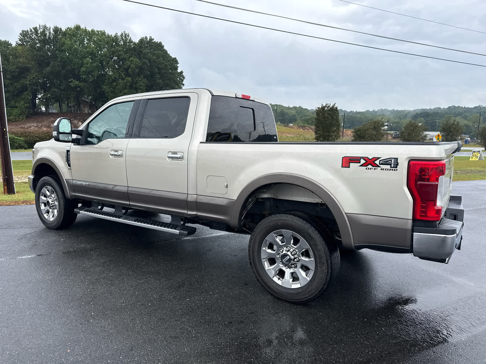 2018 Ford Super Duty F-250 Pickup LARIAT