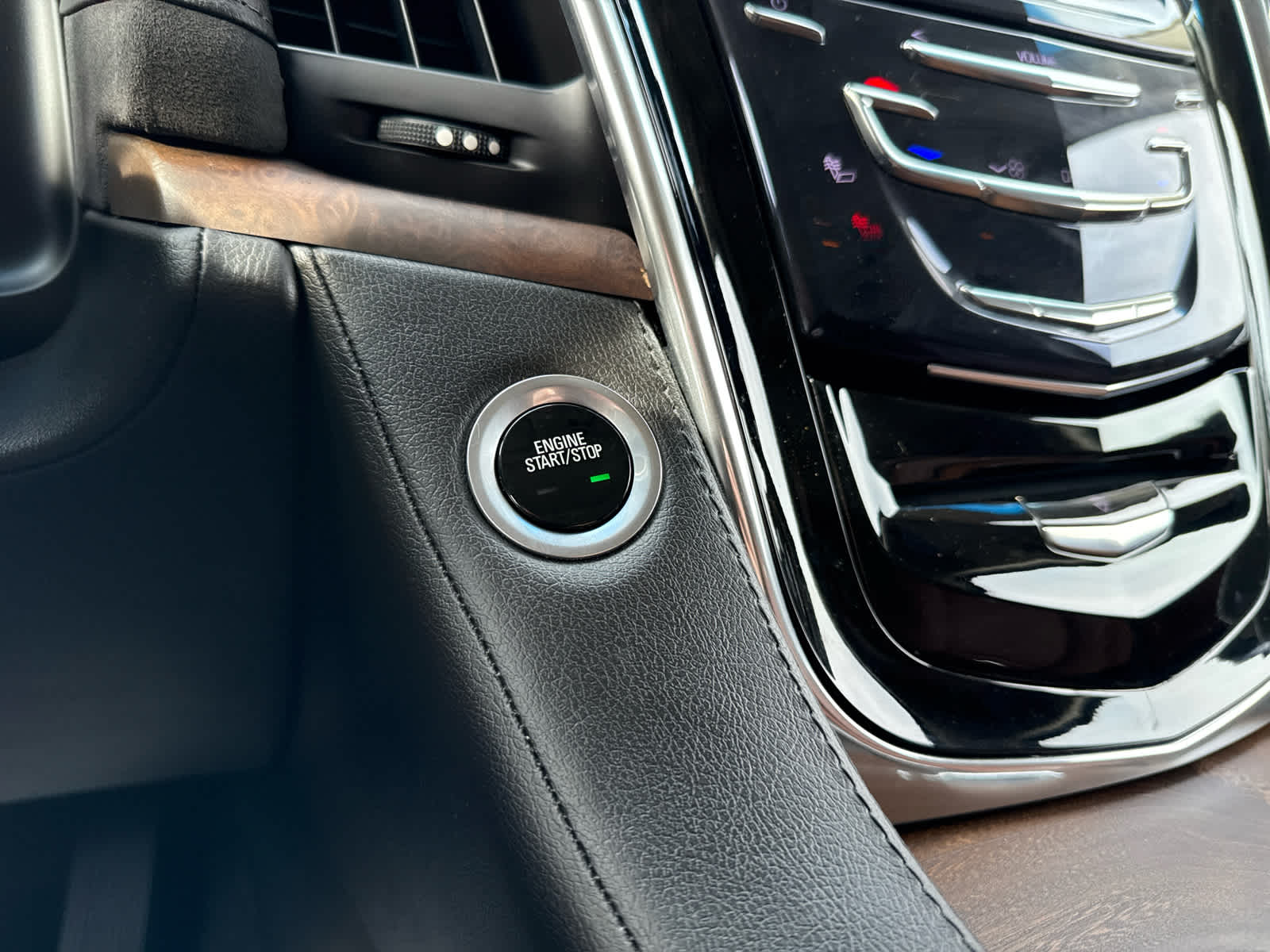 2016 Cadillac Escalade Premium Collection