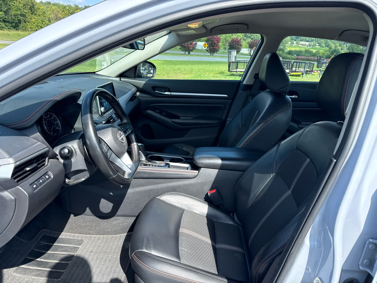 2025 Nissan Altima SR