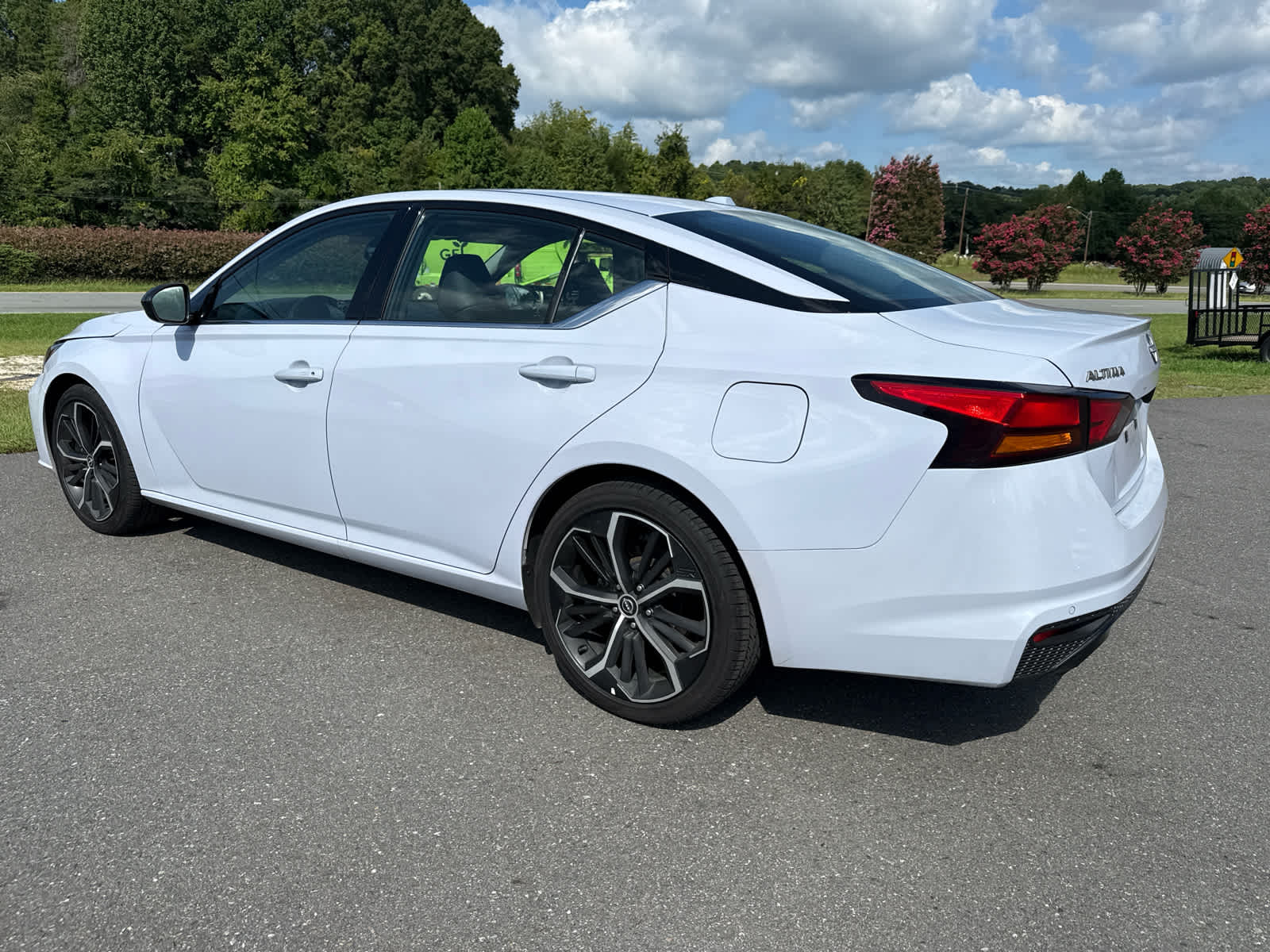 2025 Nissan Altima SR