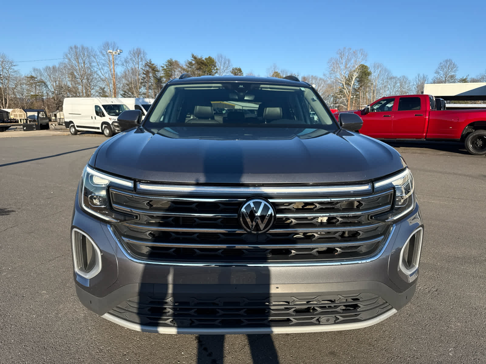 2024 Volkswagen Atlas 2.0T SE w/Technology