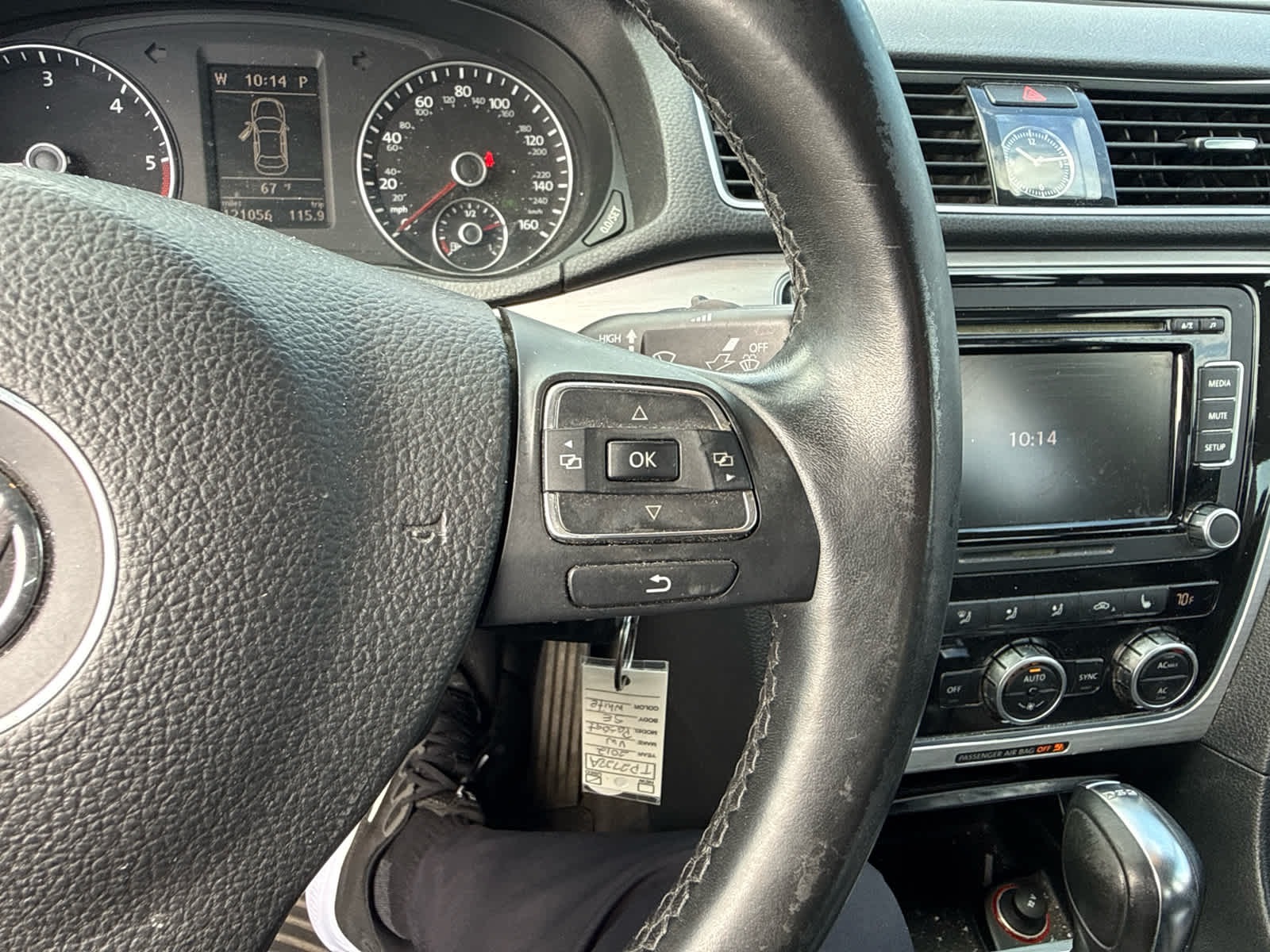 2012 Volkswagen Passat TDI SE w/Sunroof