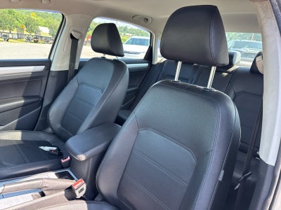 2012 Volkswagen Passat TDI SE w/Sunroof