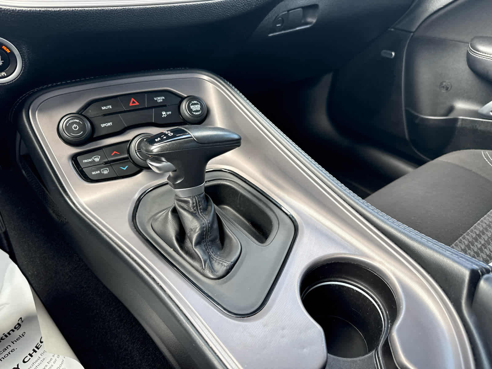 2023 Dodge Challenger SXT