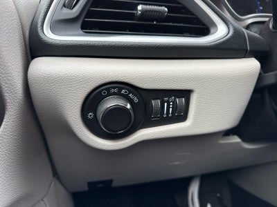 2021 Chrysler Voyager LXI