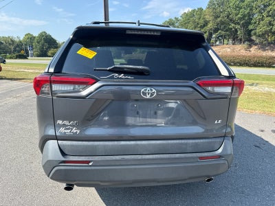 2020 Toyota RAV4 LE