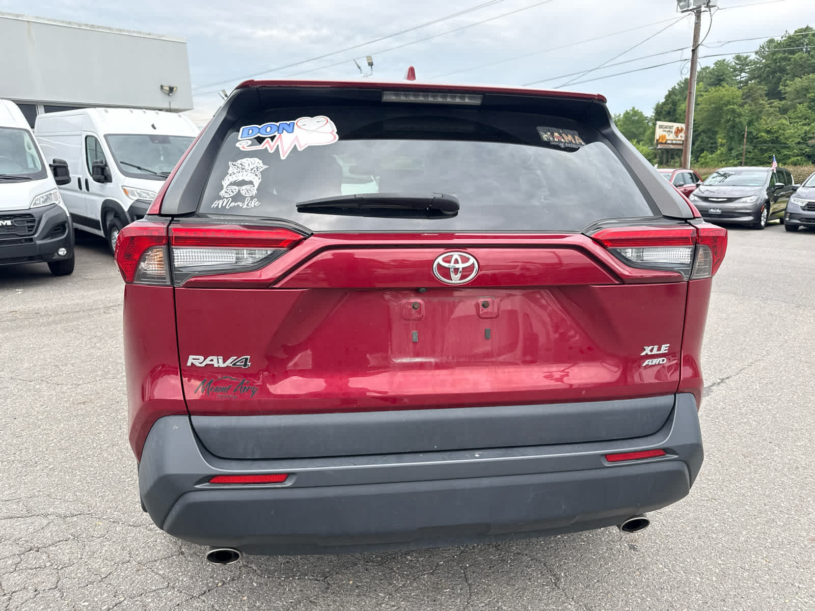 2023 Toyota RAV4 XLE