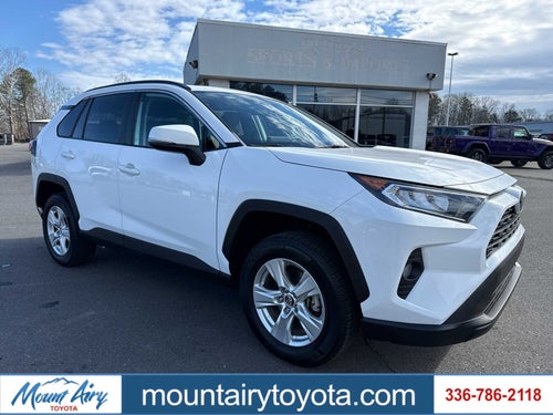 2020 Toyota RAV4 XLE