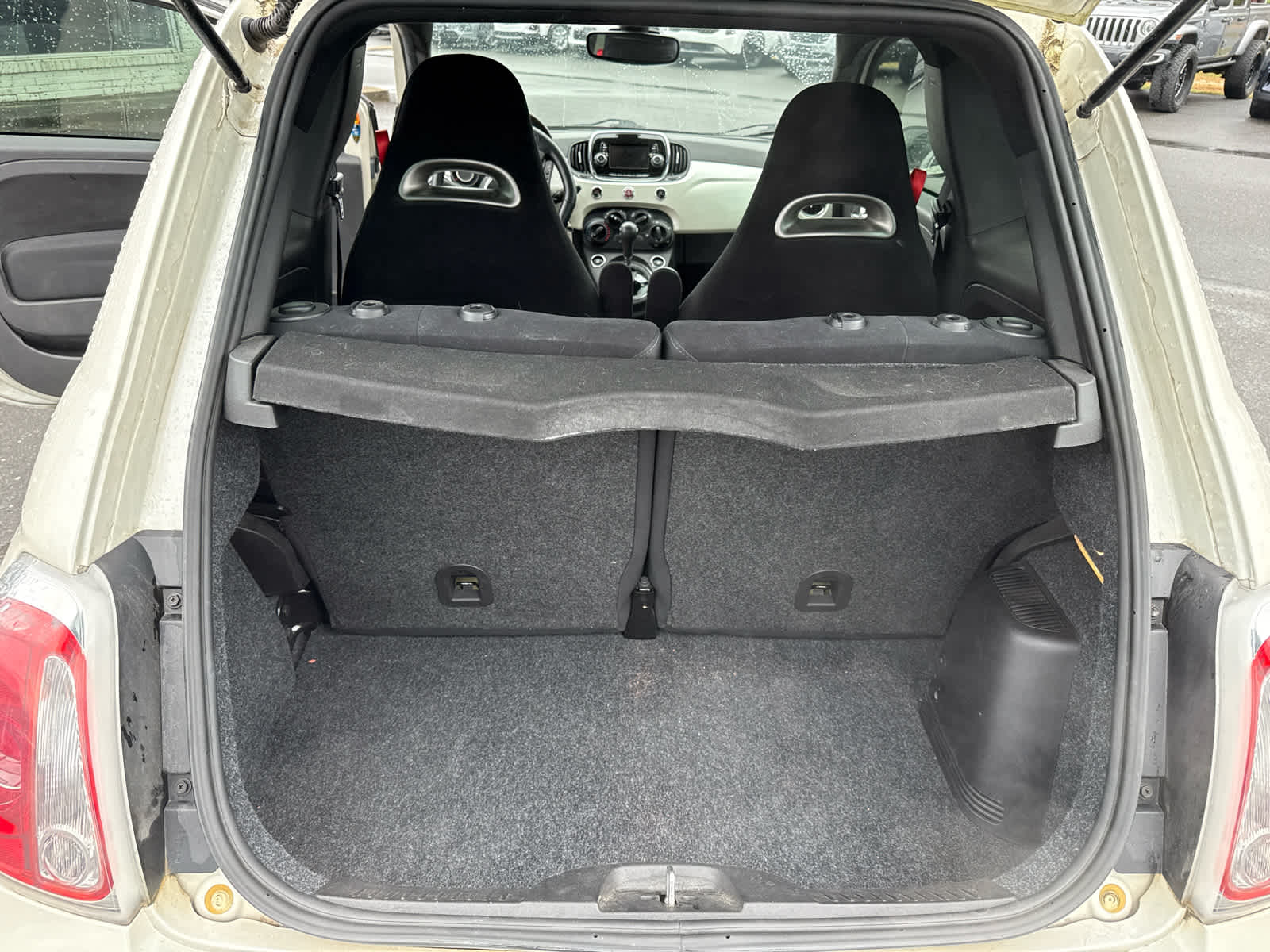 2017 FIAT 500 Abarth Base