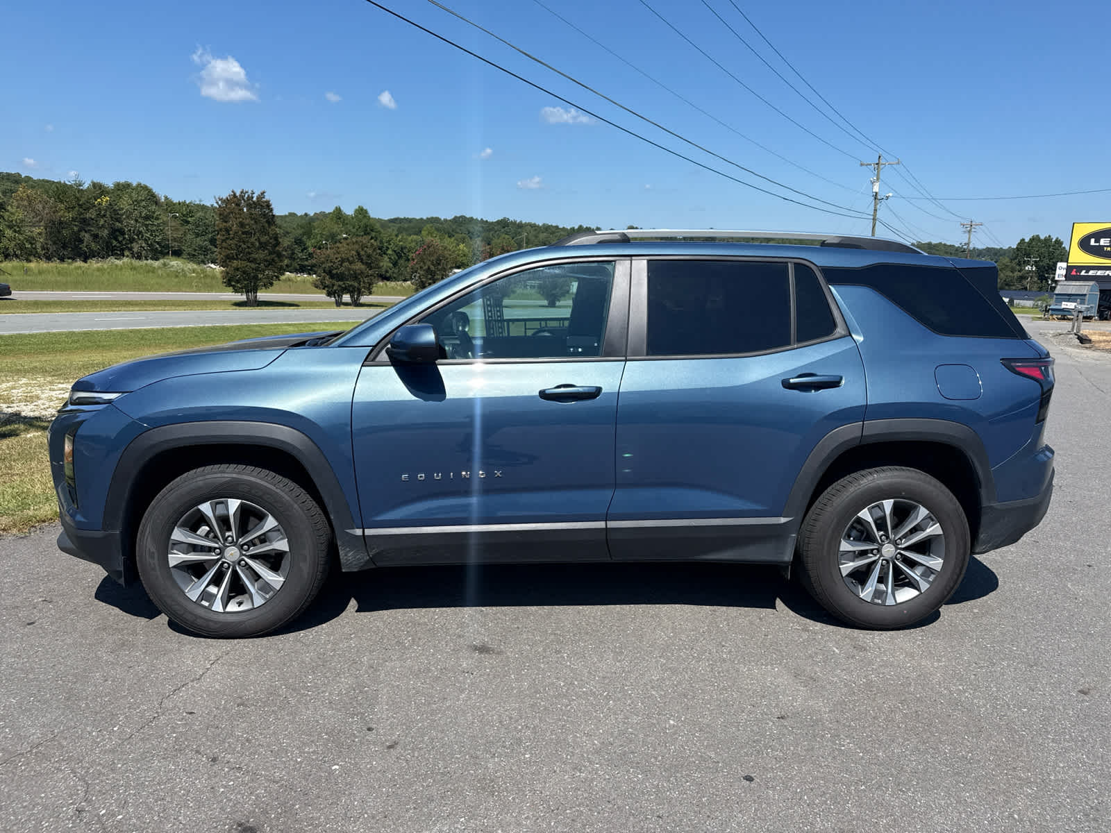 2025 Chevrolet Equinox AWD LT