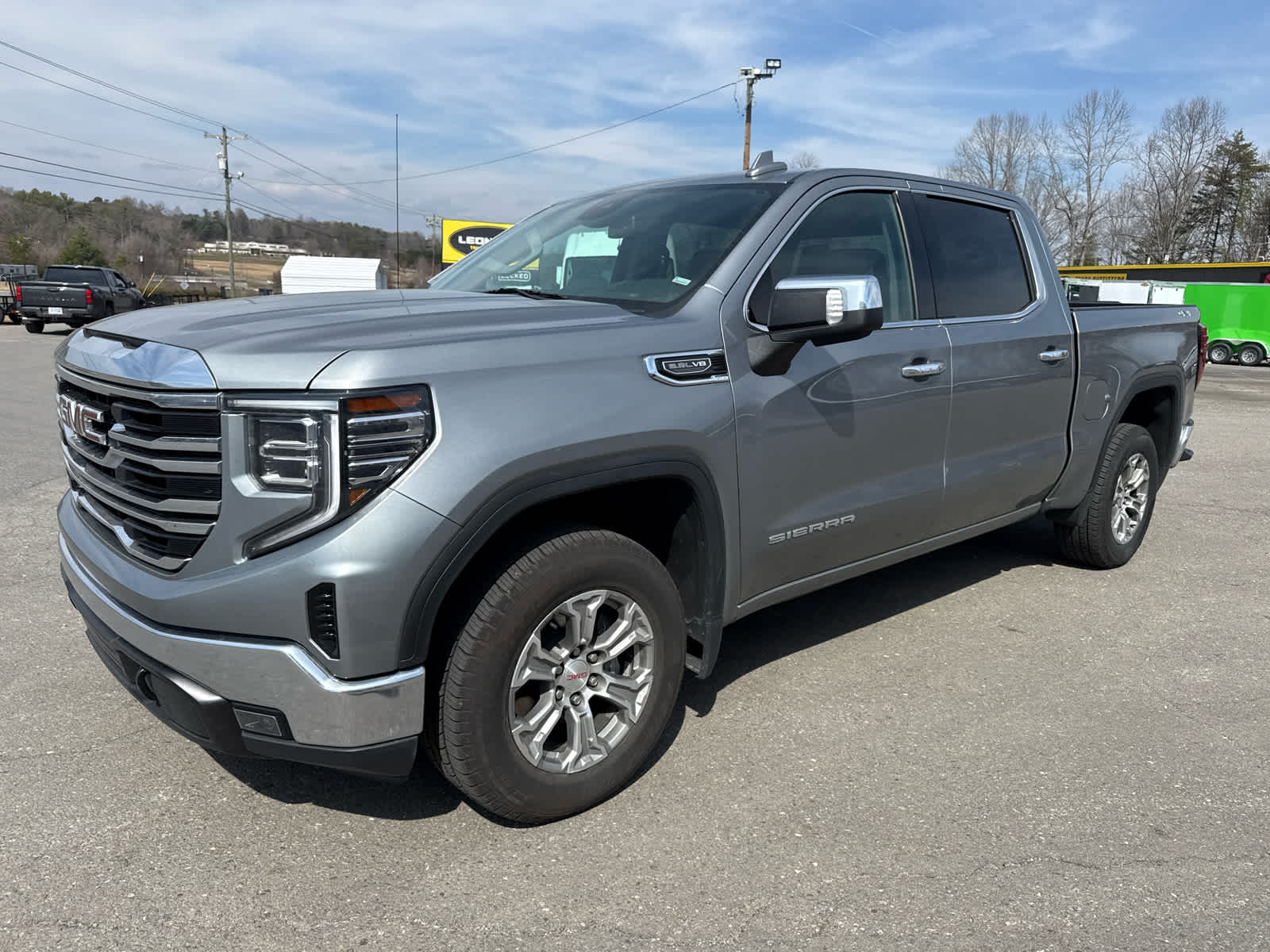 2025 GMC Sierra 1500 SLT