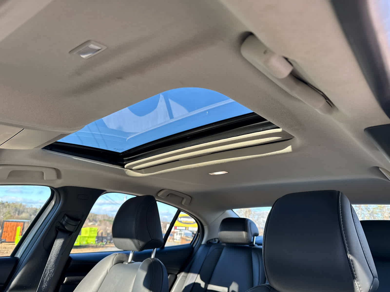 2024 Mazda MAZDA3 2.5 S Preferred