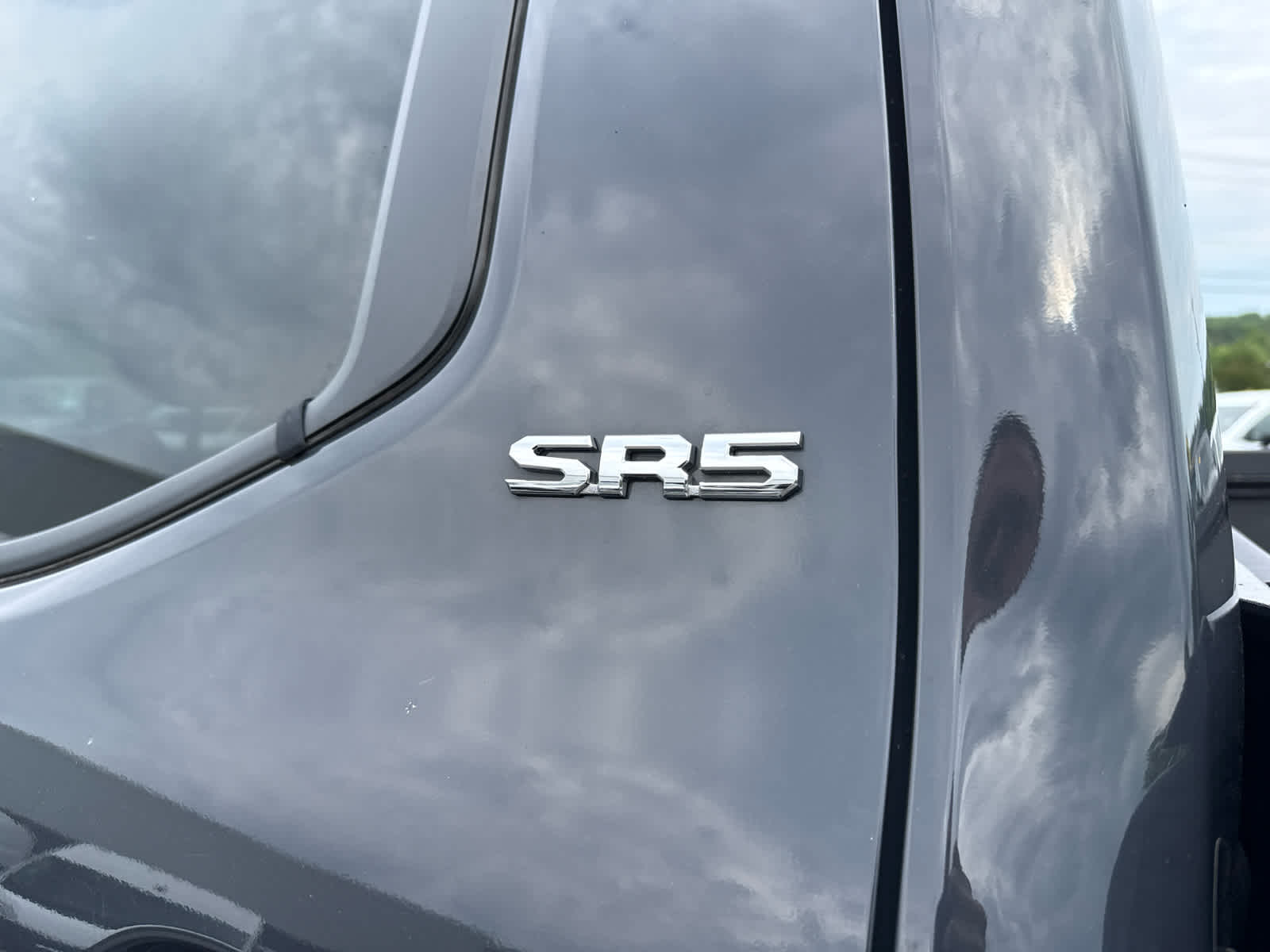 2024 Toyota Tacoma SR5