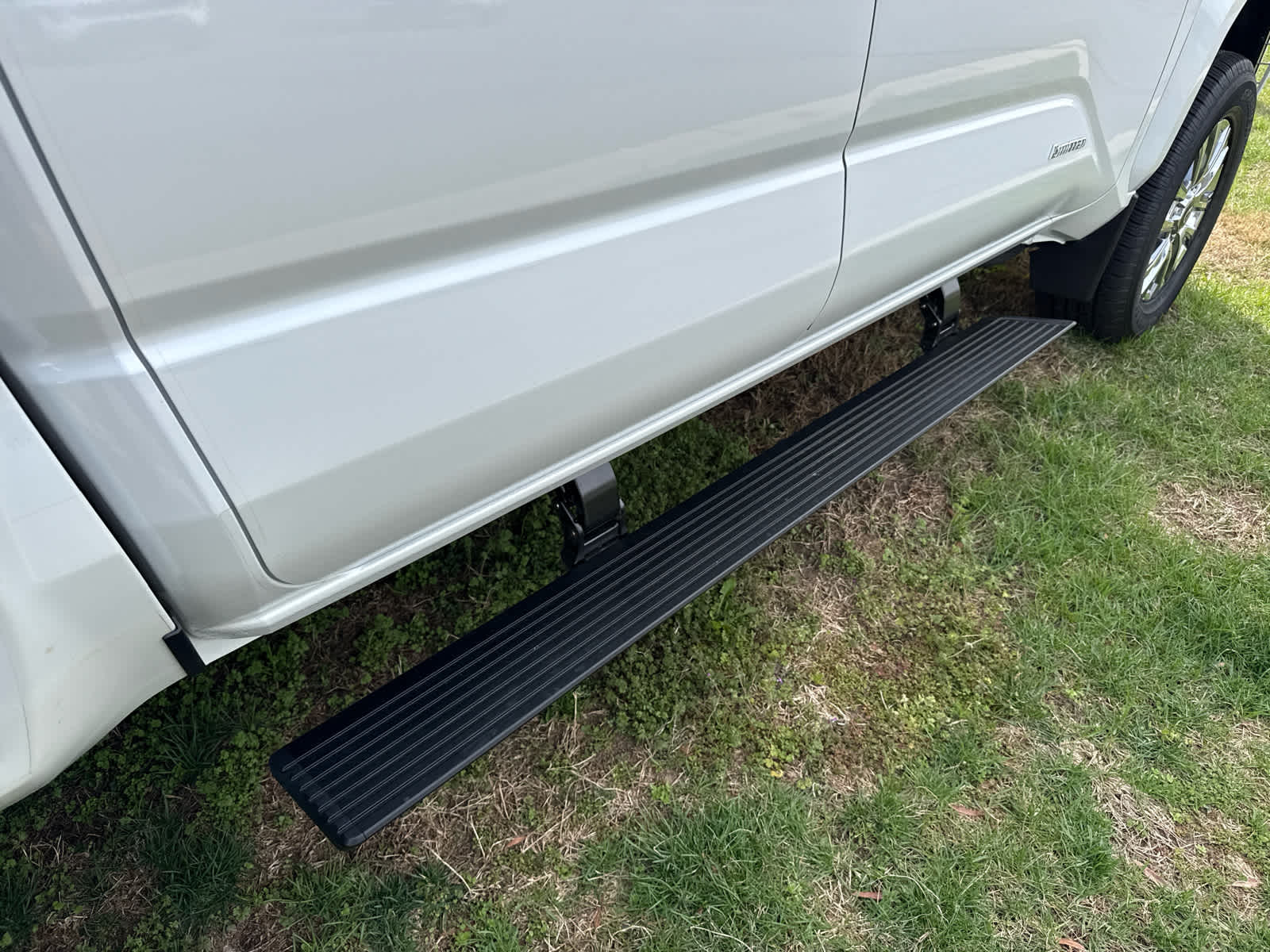 2024 Toyota Tacoma Limited Hybrid