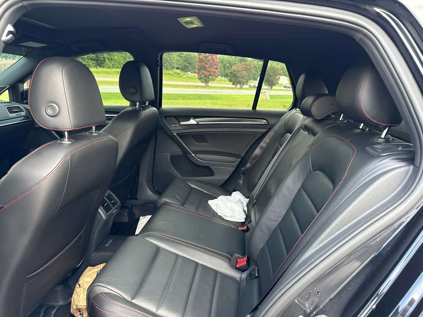 2017 Volkswagen Golf GTI SE