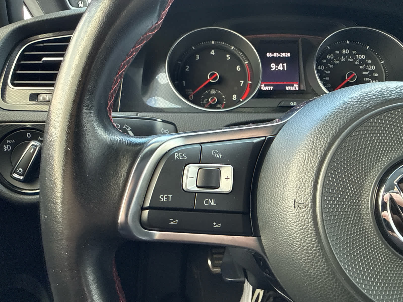 2017 Volkswagen Golf GTI SE